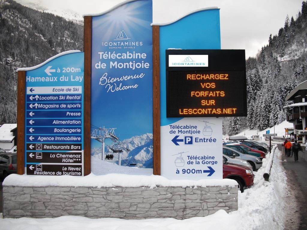 Lumiplan_montagne_panneau-information_Fenix-Premium-Contamines