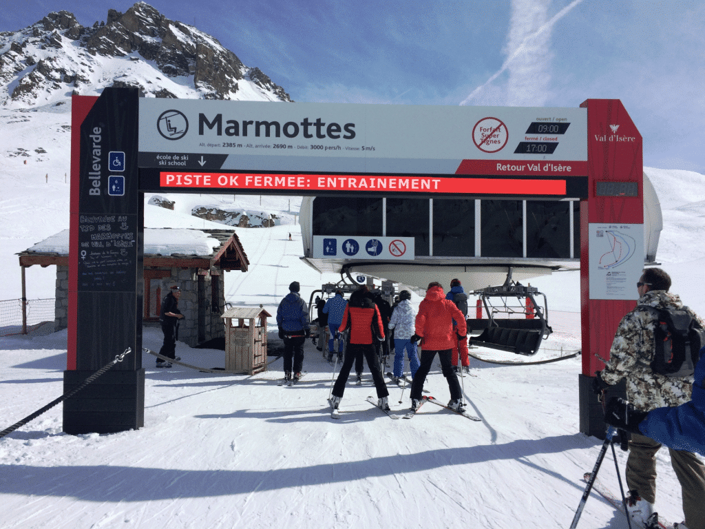 portique-val-Marmottes_BD Lumiplan_montagne_gerer-flux_portique-val-Marmottes